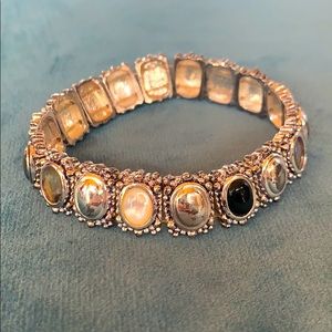 Premier Designs stretch bracelet